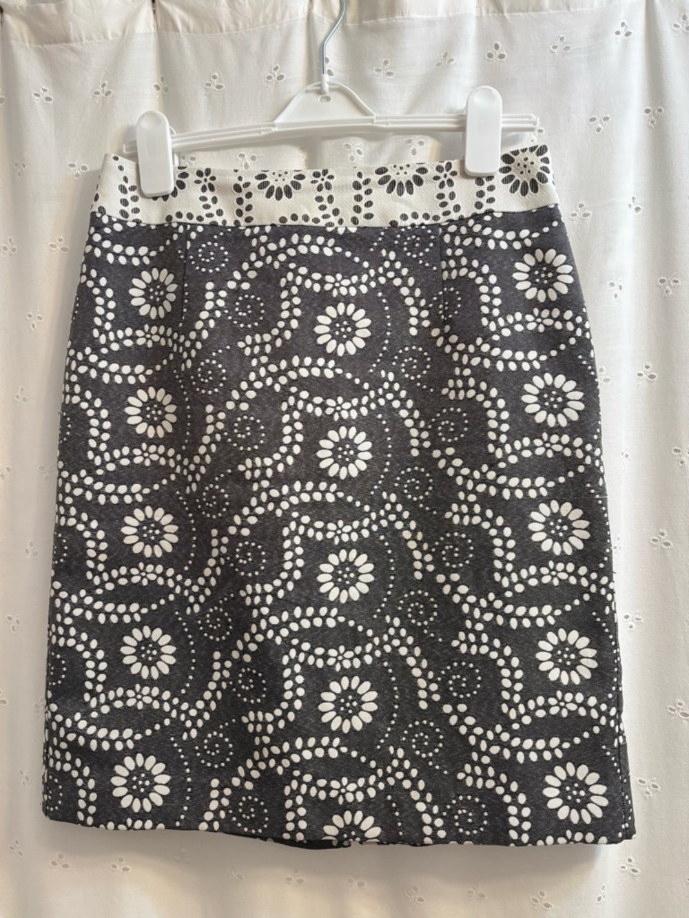 Banana Republic Black and White Eyelet Floral Pencil Skirt